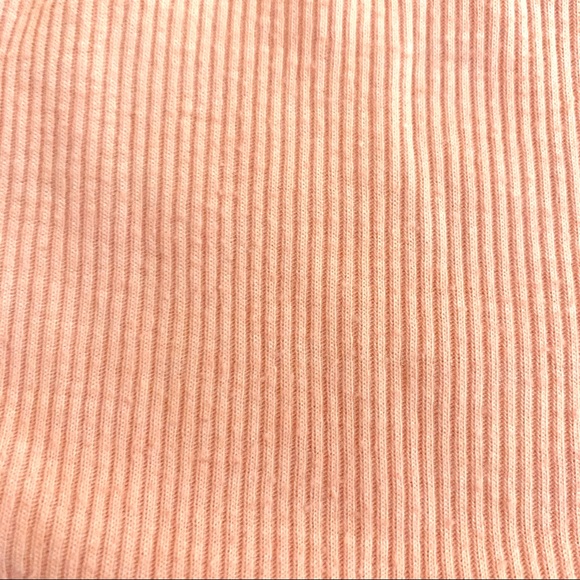 BRANDY MELVILLE light pink crop top - Picture 4 of 5